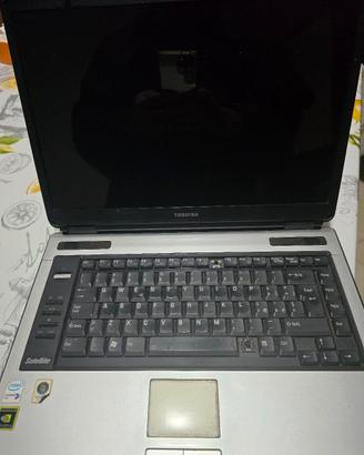 TOSHIBA SATELLITE A100-749