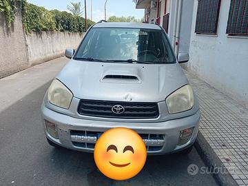 Toyota RAW 4