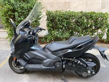 Scooter Maxsym TL 500