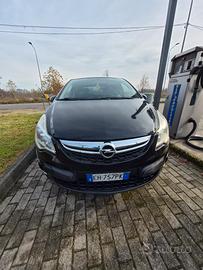 Opel corsa 2011