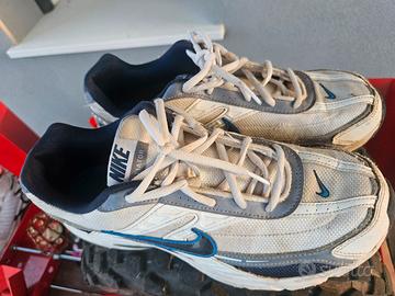scarpa Nike Initiator
