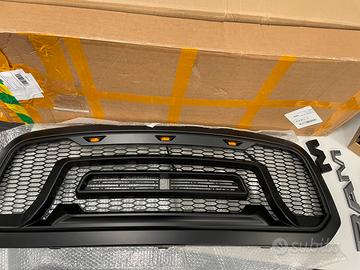 Griglia mascherina rebel dodge ram