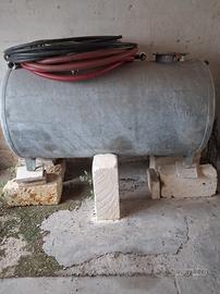 Serbatoio in ferro zincato litri 1000 orizzontale