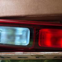 fanale stop post. SX Renault traffic 