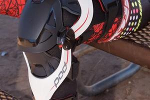 ginocchiere pod k4 motocross tutori tg.L USATI new