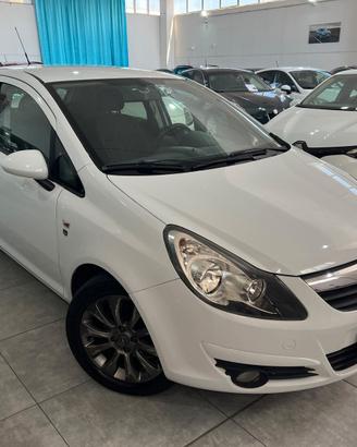 Opel Corsa 1.2 85 CV - GPL Club - 2010
