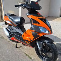 scooter 50 Aprilia SR Factory