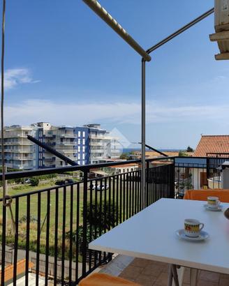 MONOLOCALE A GIARDINI NAXOS