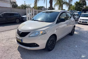 LANCIA YPSILON 1.2 GPL ECOCHIC GOLD 100.000KM