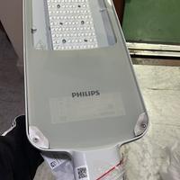 Fari Philips LED illuminazioni esterni