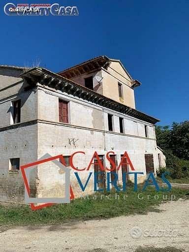 Casale tipico marchigiano zona filetto/senigallia - Altro