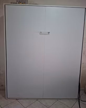 Letto matrimoniale a scomparsa
