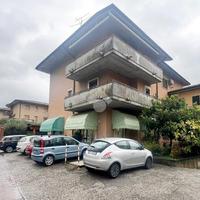 MAGAZZINO A GREZZANA