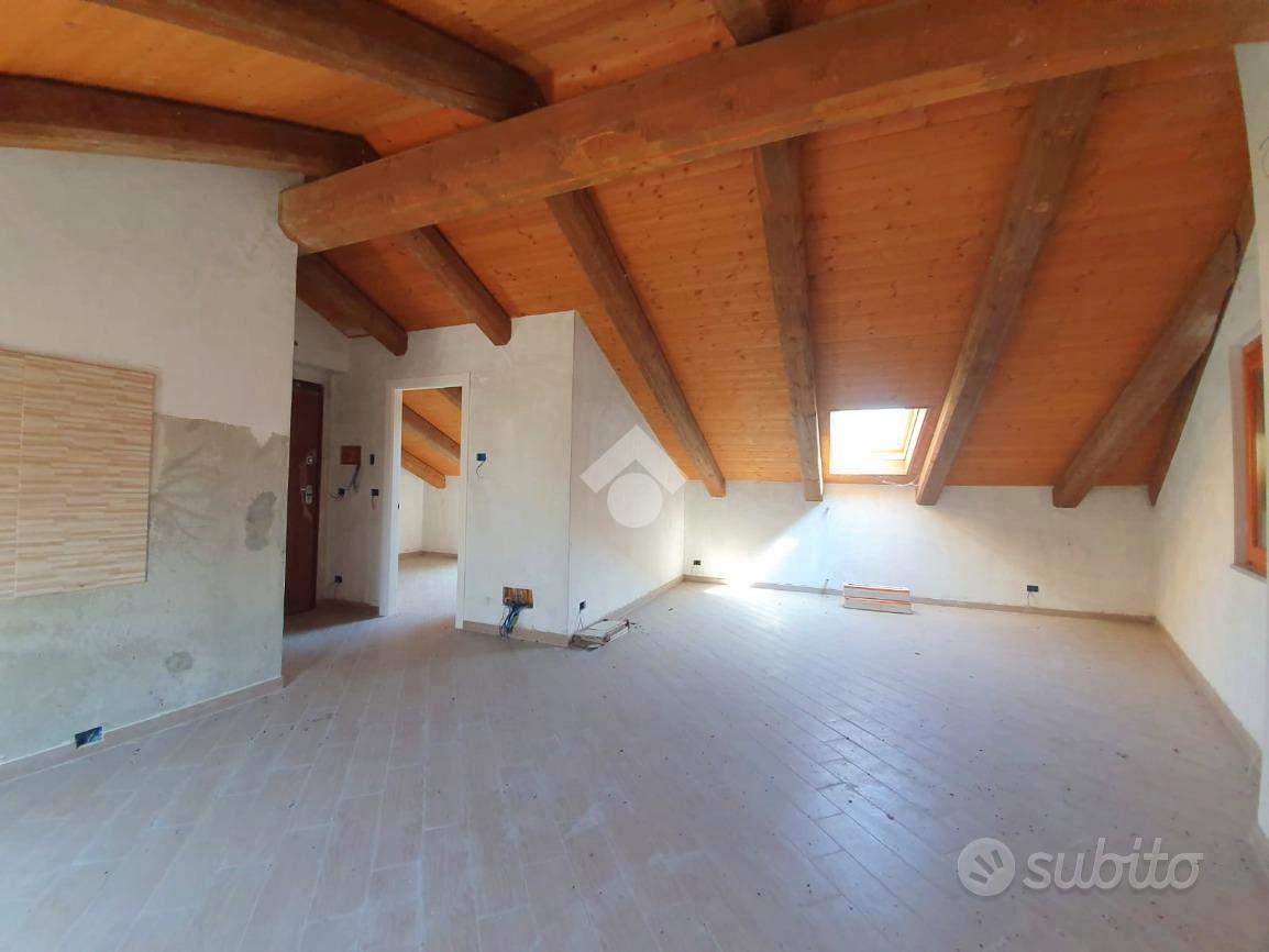 Apartment in San Francesco al Campo, Centro - Altro