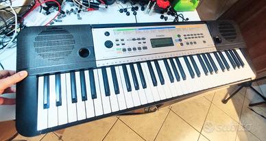 Tastiera Yamaha YPT-255