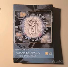 Libro Custodi
del Cosmo e la storia processionale
