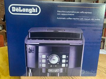 Macchina automatica per caffè espresso