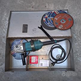 Smerigliatrice 230mm MAKITA GA 9020