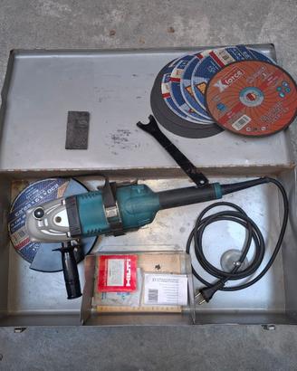 Smerigliatrice 230mm MAKITA GA 9020