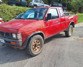 Nissan Pick Up 2.5 diesel 2 porte King Cab