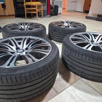 Gomme e Cerchi BMW 215 35 18 / 245 40 18