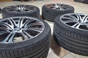 Gomme e Cerchi BMW 215 35 18 / 245 40 18