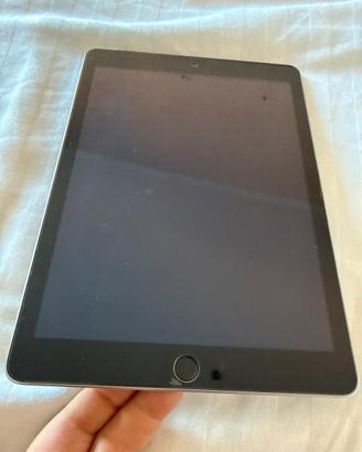 Ipad 9.7 ricambi A1823