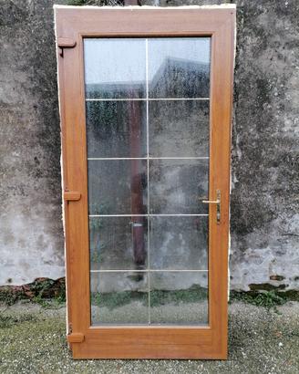 Portoncino PVC