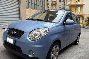 Kia Picanto 1.1 benzina