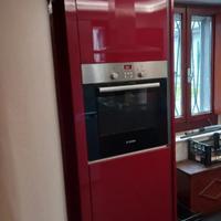 colonna cucina laccato rosso con forno 