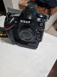 Reflex Nikon D4