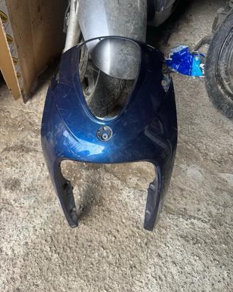 Scudo anteriore originale SYM Mio Euro 5 (moto)