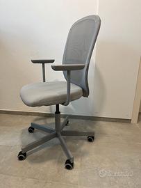 Sedia da ufficio IKEA Flintan – come nuova – Parma
