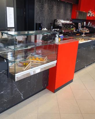 attrezzature arredo bar