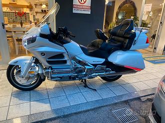 Honda GL 1800 Gold Wing usata in vendita in Lazio
