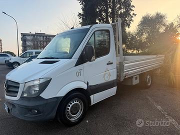 Mercedes-Benz Sprinter 213CDi. Cassone aperto
