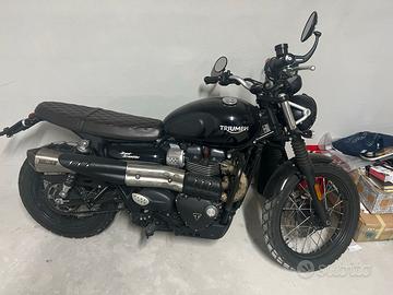 Triumph Street Scrambler café racer