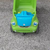 Gioco macchinina a piedi usata 