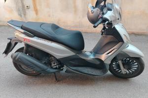 piaggio Beverly 300s 