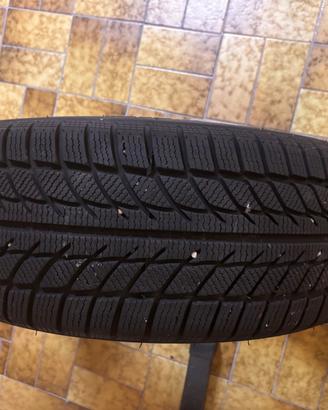 4 gomme TERMICHE usate solo x 3500 km .