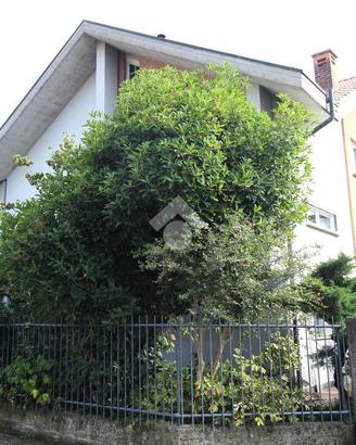VILLA SINGOLA A SULBIATE