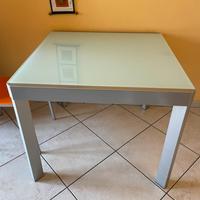 TAVOLO CALLIGARIS  ALLUNGABILE  + 4 SEDIE BONTEMPI