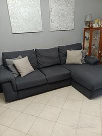 Divano 3 posti  con chaise longue 
