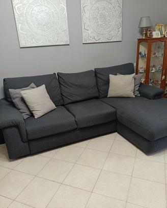 Divano 3 posti  con chaise longue 