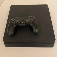 PLAYSTATION 4