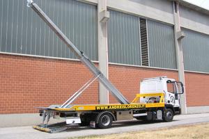 Carro attrezzi NUOVO Eurocargo 120EL22P con bracci