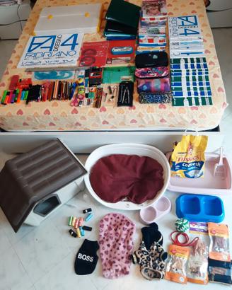 Cose per animali e per scuola