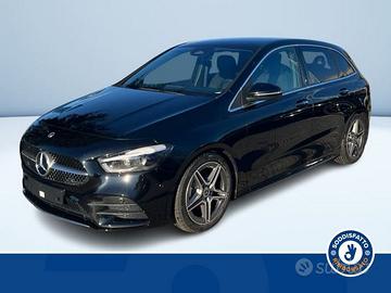 Mercedes-Benz Classe B 180d Automatic AMG Lin...