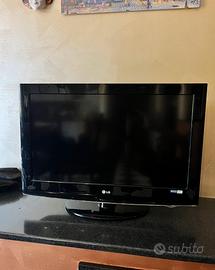 TV LG 32" Full HD + Xiaomi Mi TV Stick (Smart TV)