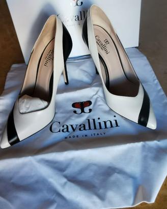 Decolte' in vera pelle,  n 36 colore bianco e nero